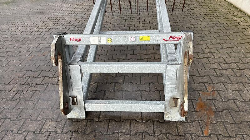 Fliegl SILOPRATZE 3000 MM