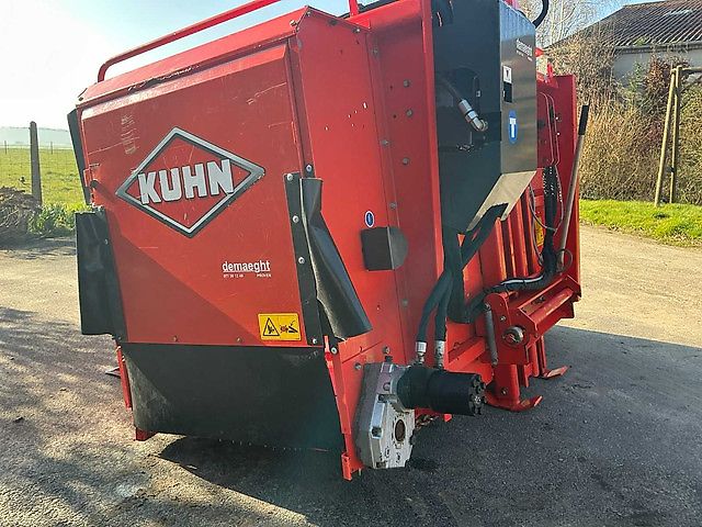 Kuhn POLYCROK 2050