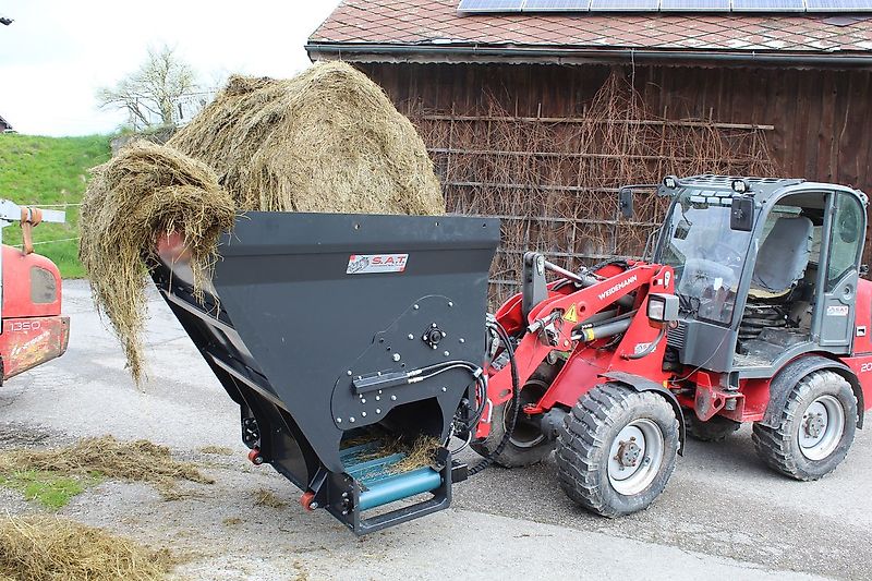 NEU-SAT Kombiverteiler-Silage-Stroh-Mais