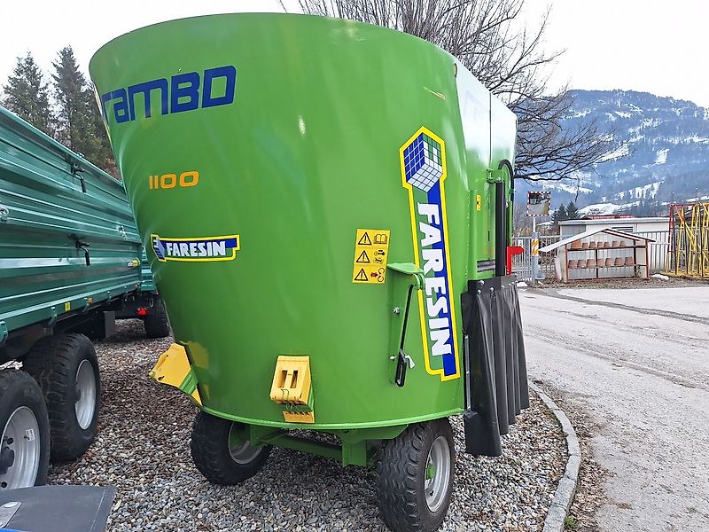 Faresin Rambo 1100 Vertikalmischwagen